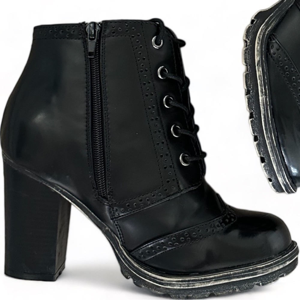 Bamboo Tracker Y2K Rare Black Lace Up Side Zip Chunky Heeled Ankle Booties